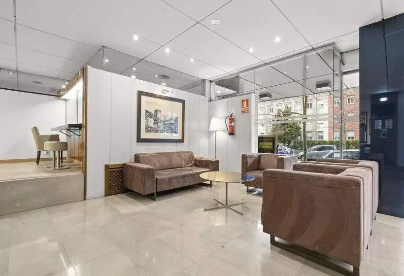 בית מלון כפרי Zentral Ramiro I