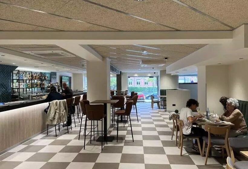 בית מלון כפרי Zentral Ramiro I