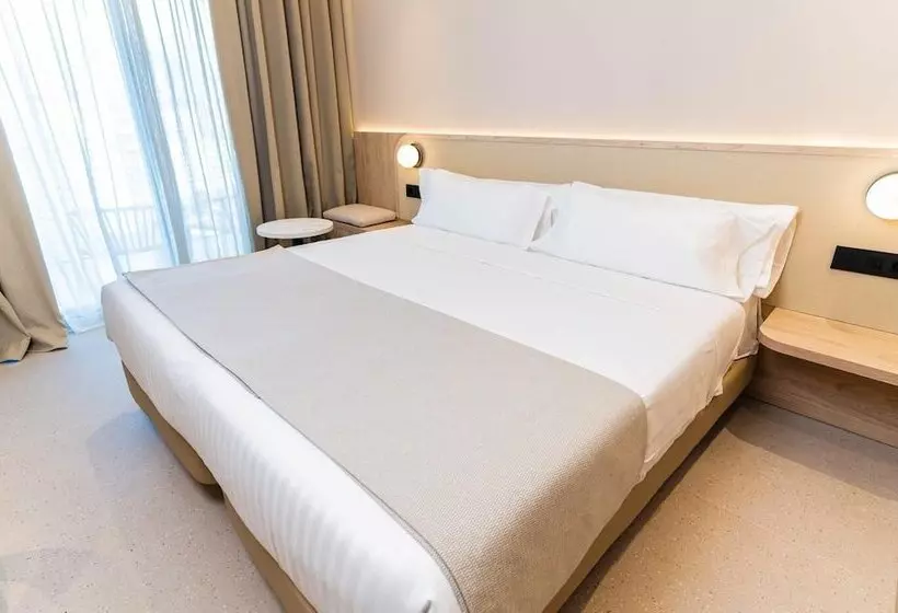 Port Benidorm Hotel & Spa 4* Sup