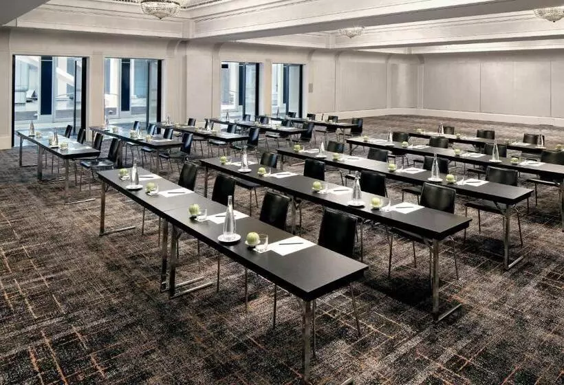 Отель Arts Barcelona