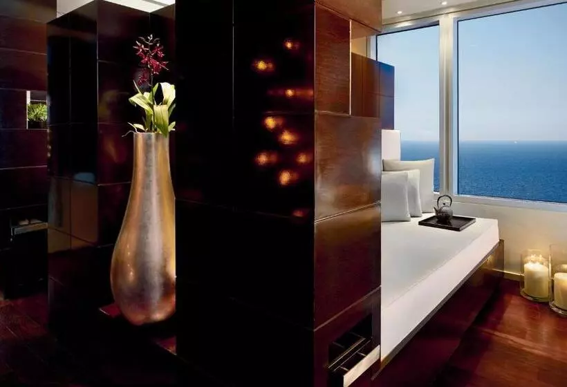 Отель Arts Barcelona