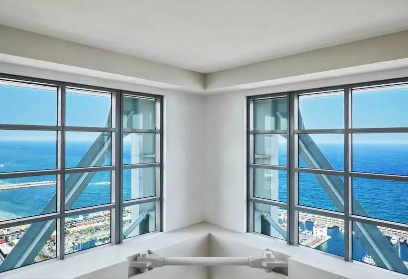 Отель Arts Barcelona