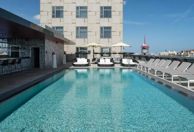 Отель Catalonia Barcelona Plaza