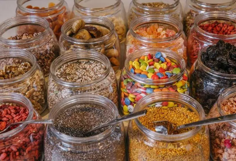 Отель Catalonia Barcelona Plaza