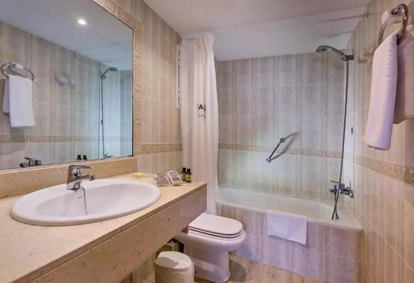 호텔 Catalonia Ses Estaques - Adults Only