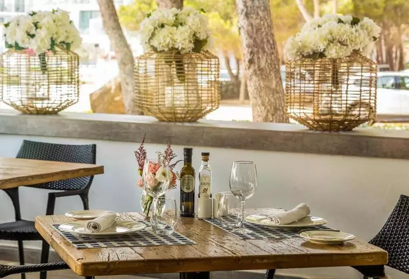 호텔 Catalonia Ses Estaques - Adults Only