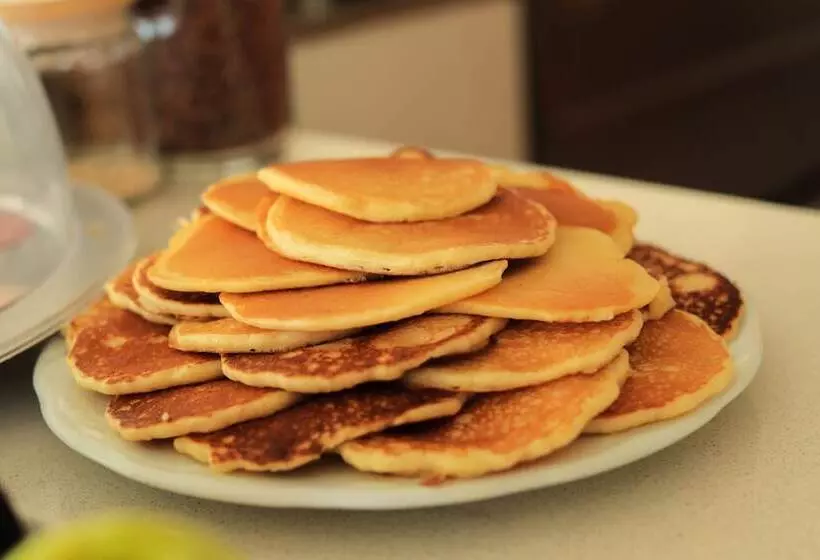 ホテル Es Mitjorn