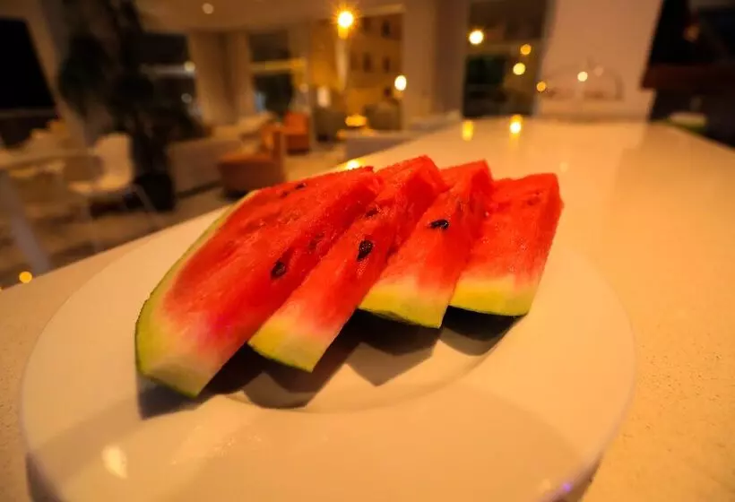 ホテル Es Mitjorn