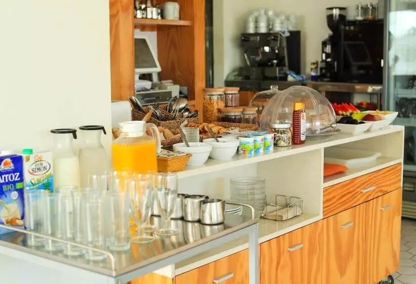 ホテル Es Mitjorn