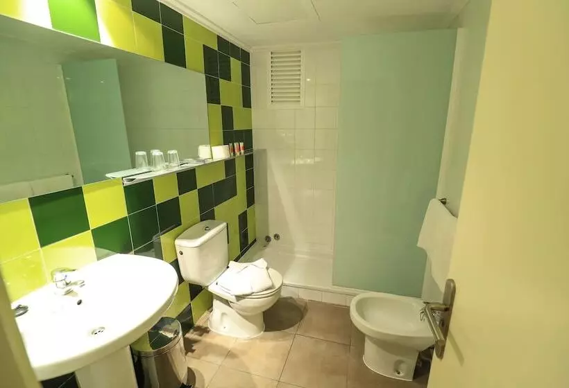 ホテル Es Mitjorn