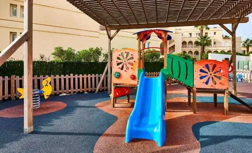 Hotel Globales Cala'n Bosch