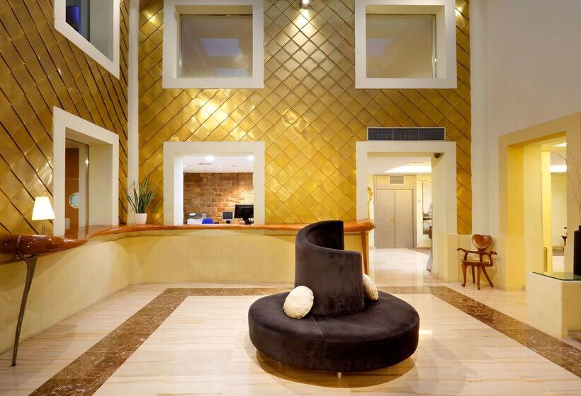 هتل Hesperia Barcelona Barri Gòtic