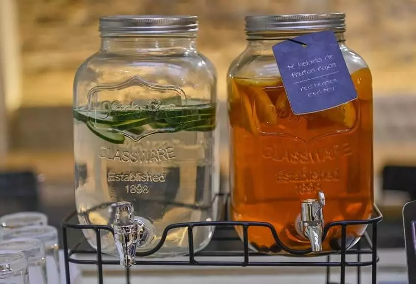 בית מלון כפרי Hesperia Barcelona Barri Gòtic