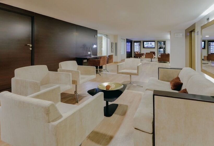 هتل Hesperia Barcelona Barri Gòtic