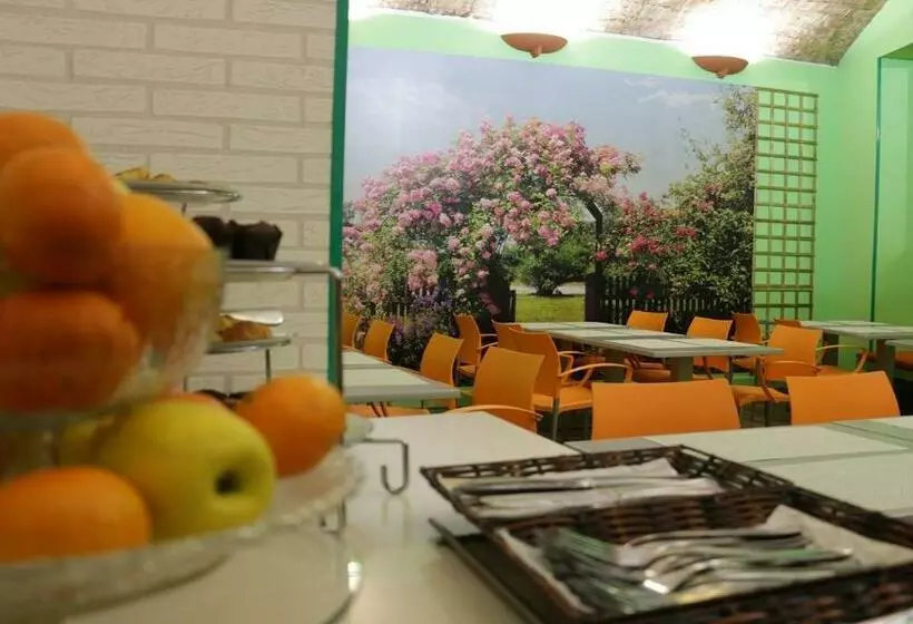 Отель ITC Barcelona By Soho Boutique