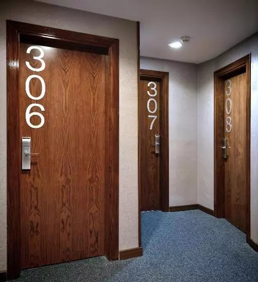 Отель ITC Barcelona By Soho Boutique