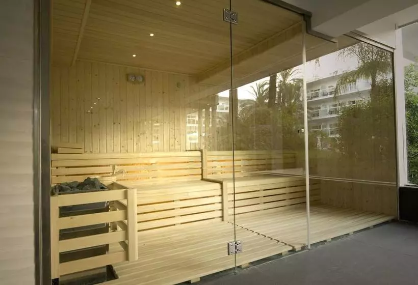 Las Gaviotas Suites Hotel & Spa