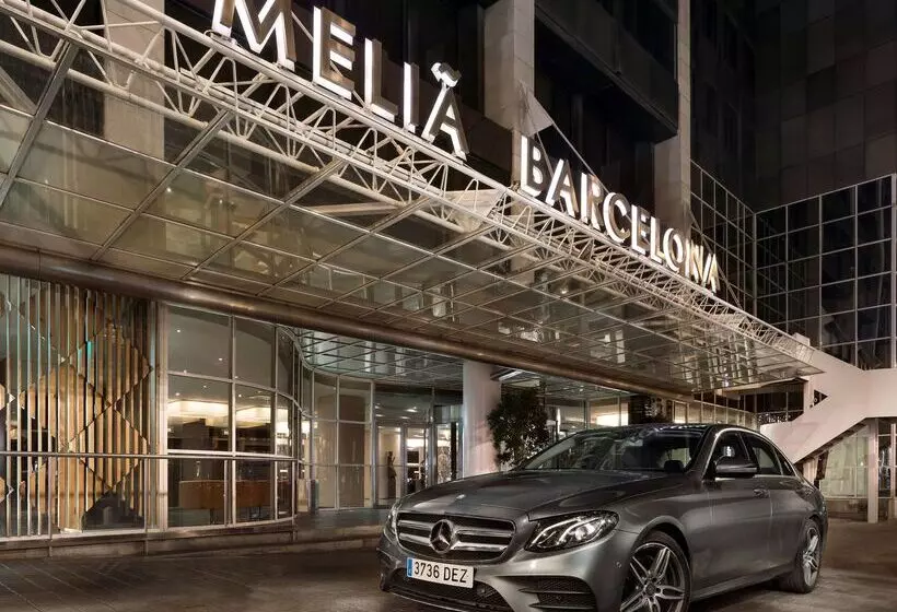 Отель Melia Barcelona Sarriá