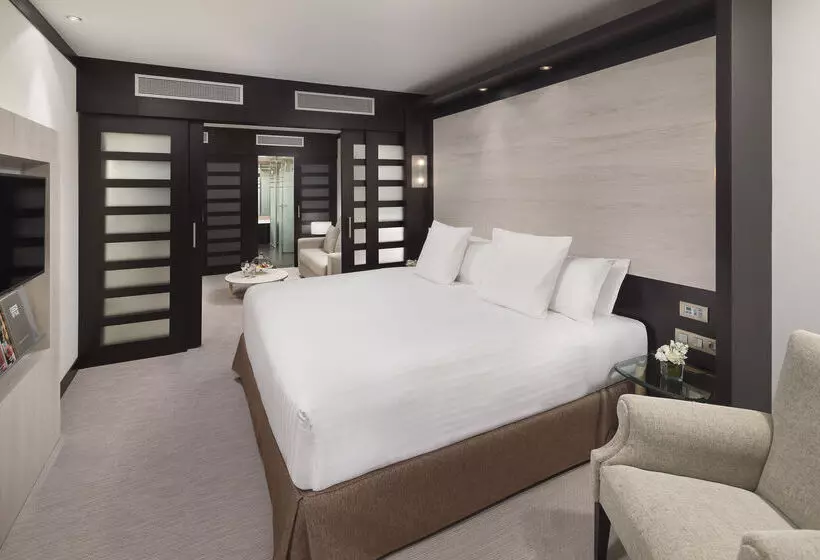 Отель Melia Barcelona Sarriá