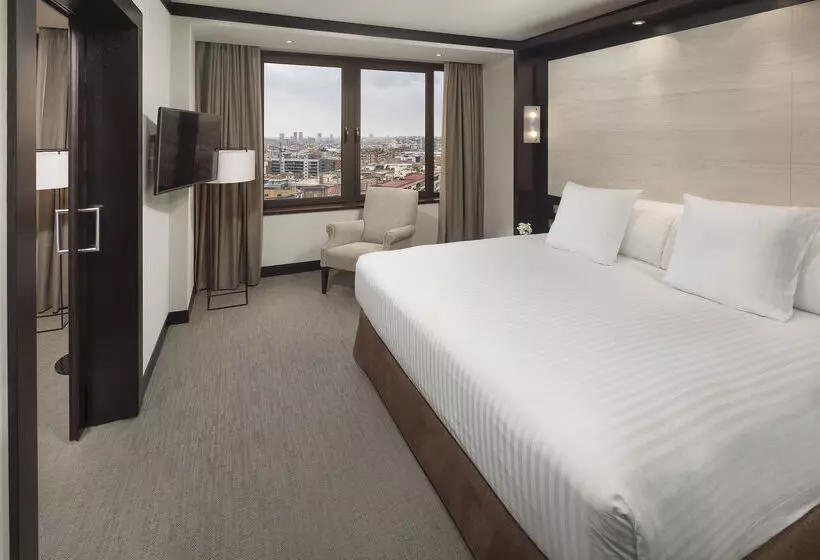 Отель Melia Barcelona Sarriá