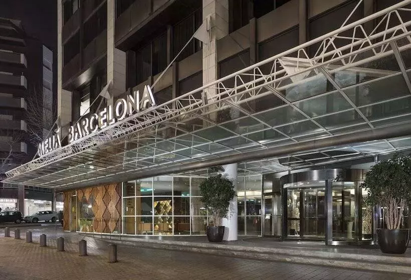 Отель Melia Barcelona Sarriá