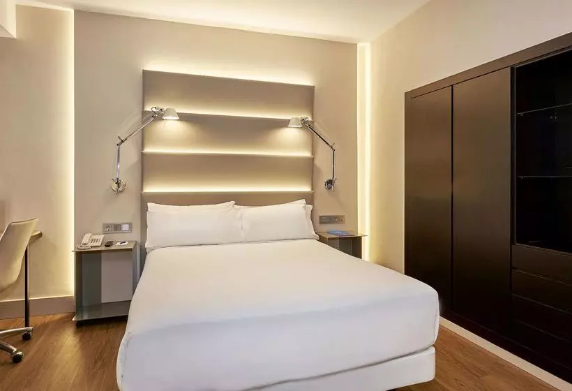 호텔 NH Sants Barcelona