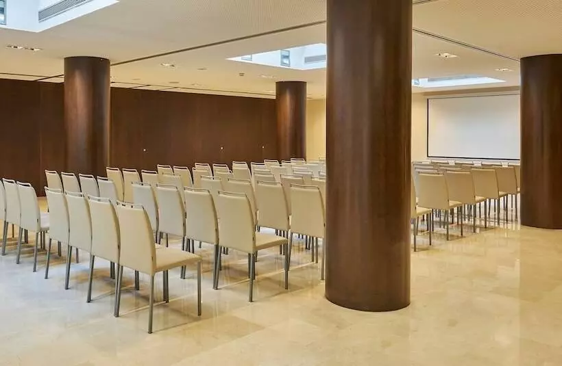 호텔 NH Sants Barcelona