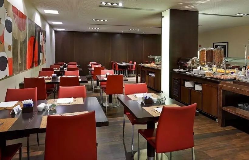 호텔 NH Sants Barcelona