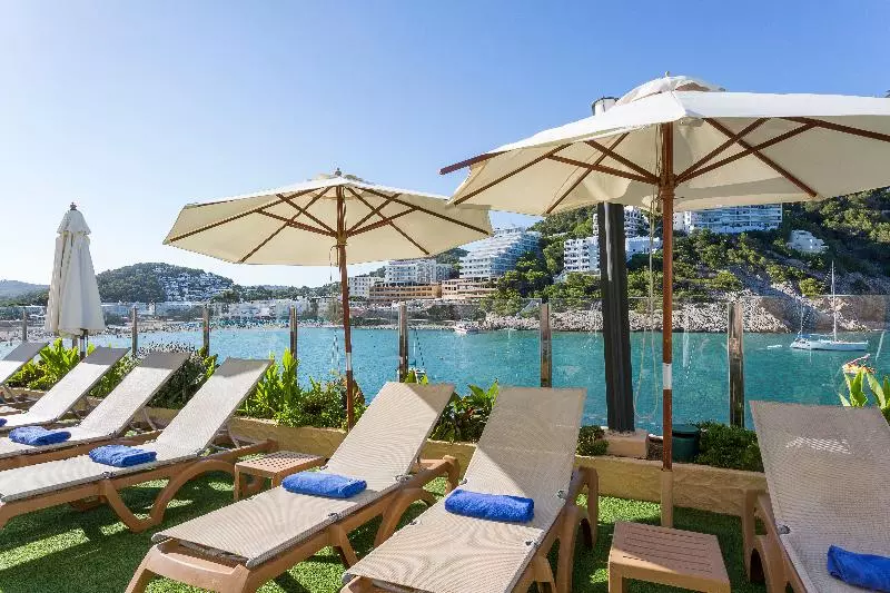 Palladium Hotel Cala Llonga - Adults Only