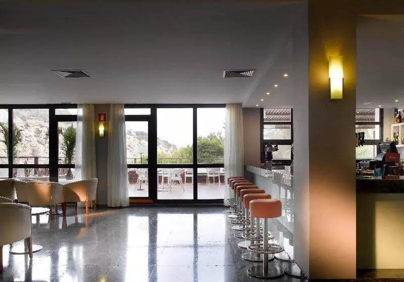 Palladium Hotel Cala Llonga - Adults Only