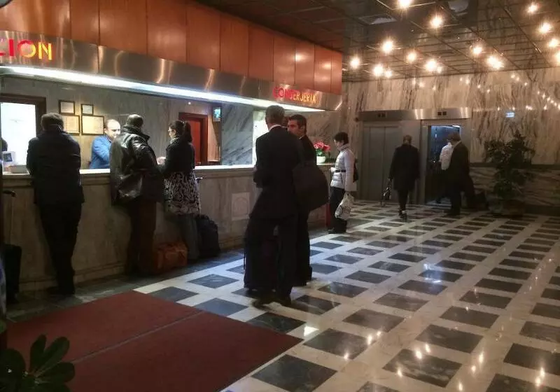 فندق Turia Valencia