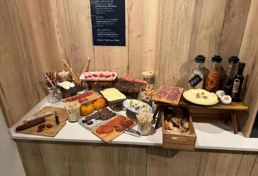 ホテル Turia Valencia