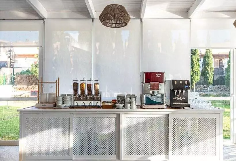 Отель Vibra Isola - Adults Only