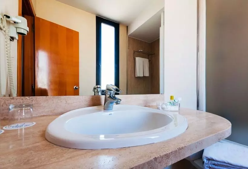 فندق Villacarlos