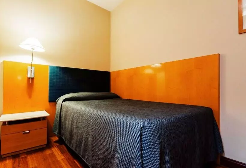 فندق Villacarlos