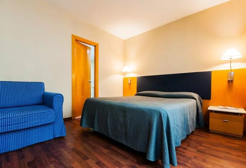 فندق Villacarlos