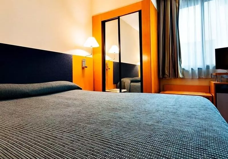 فندق Villacarlos