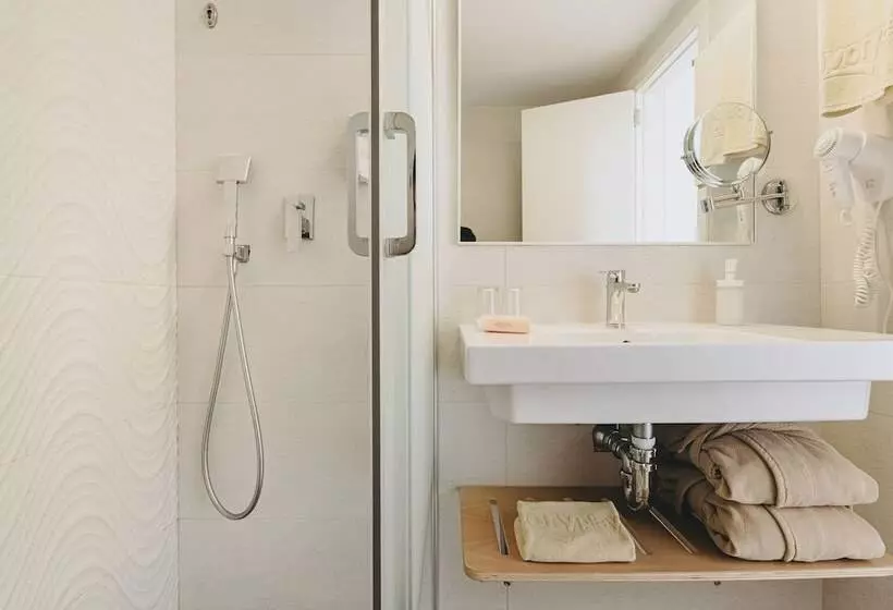 Ivory Playa Sports & Spa