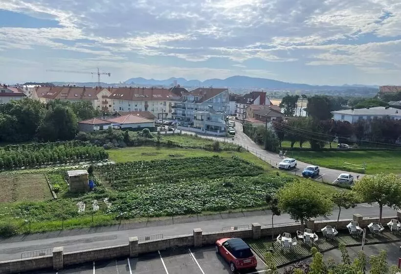 Apartamentos Los Arces