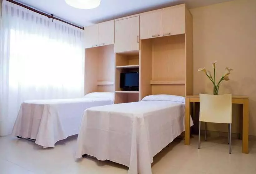 Apartamentos Los Arces