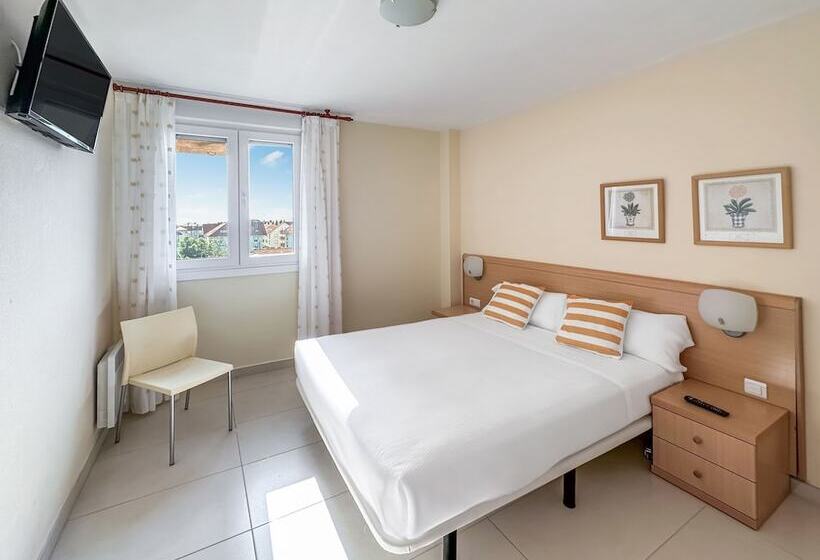 Apartamentos Los Arces