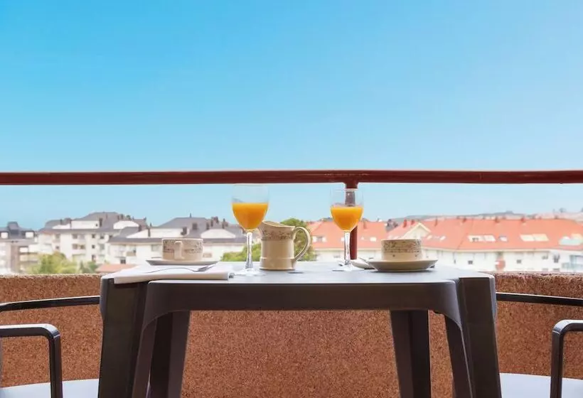 Apartamentos Los Arces