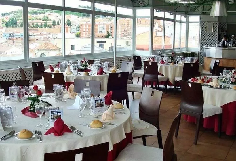 هتل Alfonso Viii De Cuenca