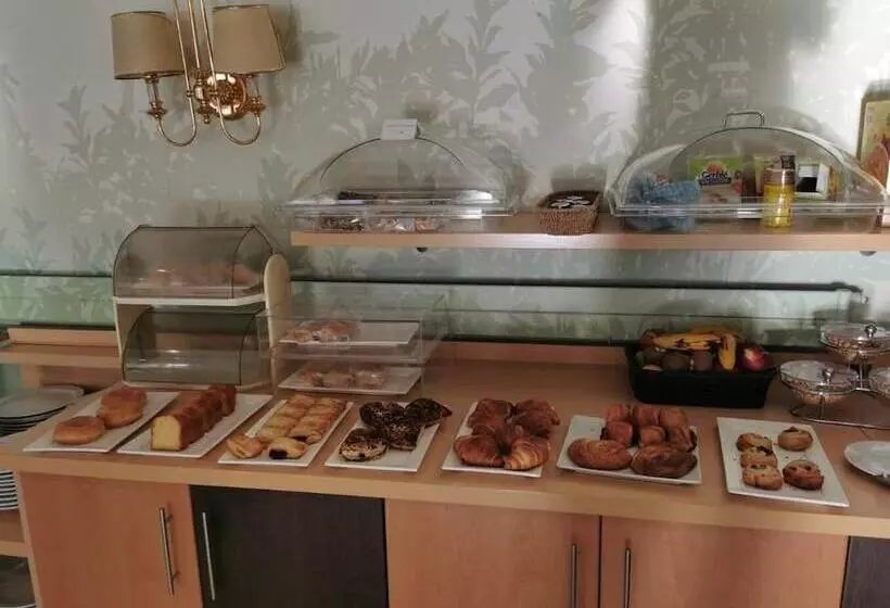 هتل Alfonso Viii De Cuenca