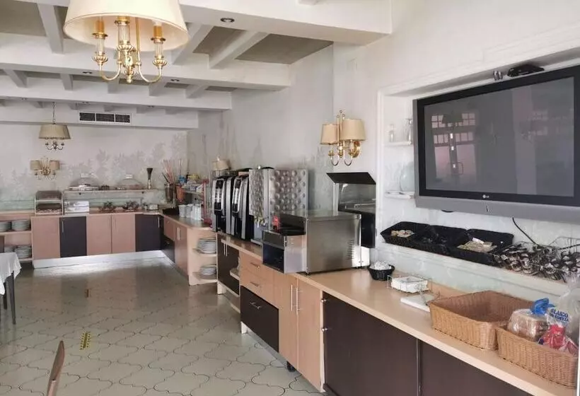 هتل Alfonso Viii De Cuenca