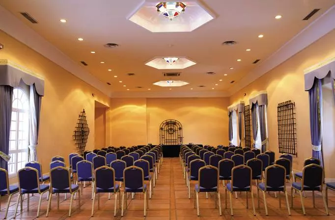 Otel Barcelo Montecastillo Golf