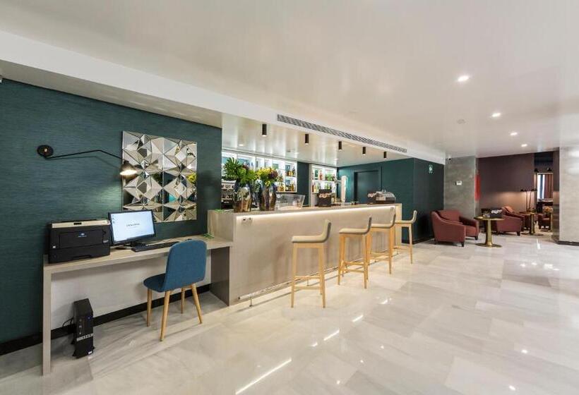 هتل Catalonia Granada