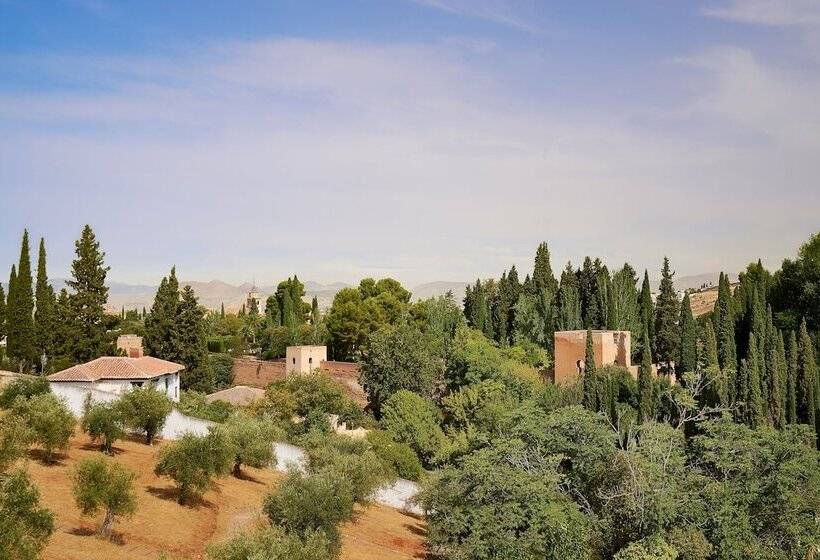 هتل Crisol Guadalupe