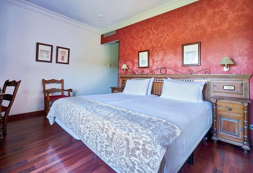 هتل Crisol Guadalupe