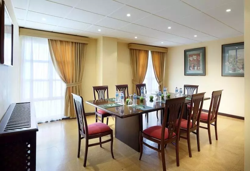 호텔 Crisol Monasterio De San Miguel